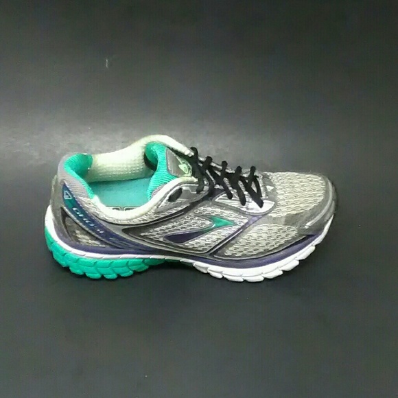 brooks ghost 7 womens size 6